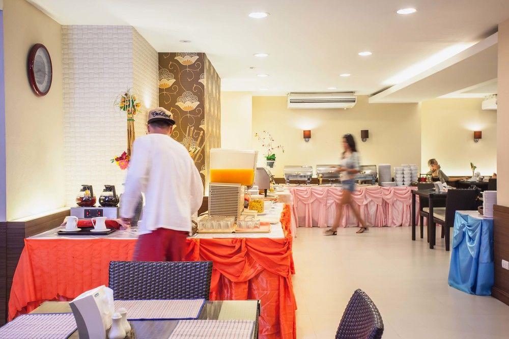 Eastiny Place Hotel Pattaya Ngoại thất bức ảnh