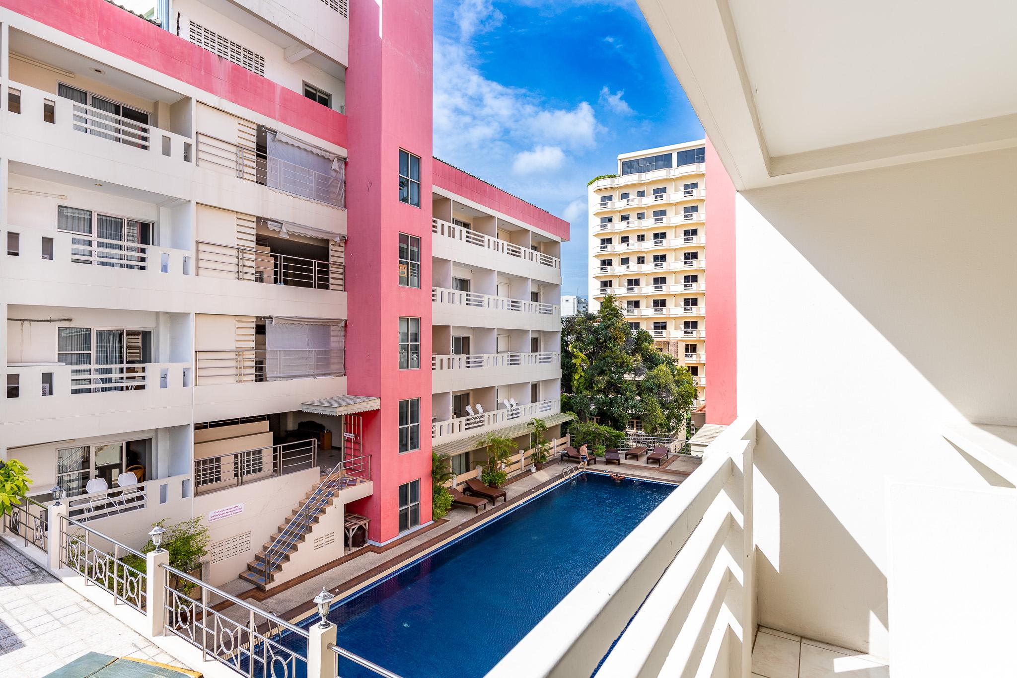Eastiny Place Hotel Pattaya Ngoại thất bức ảnh