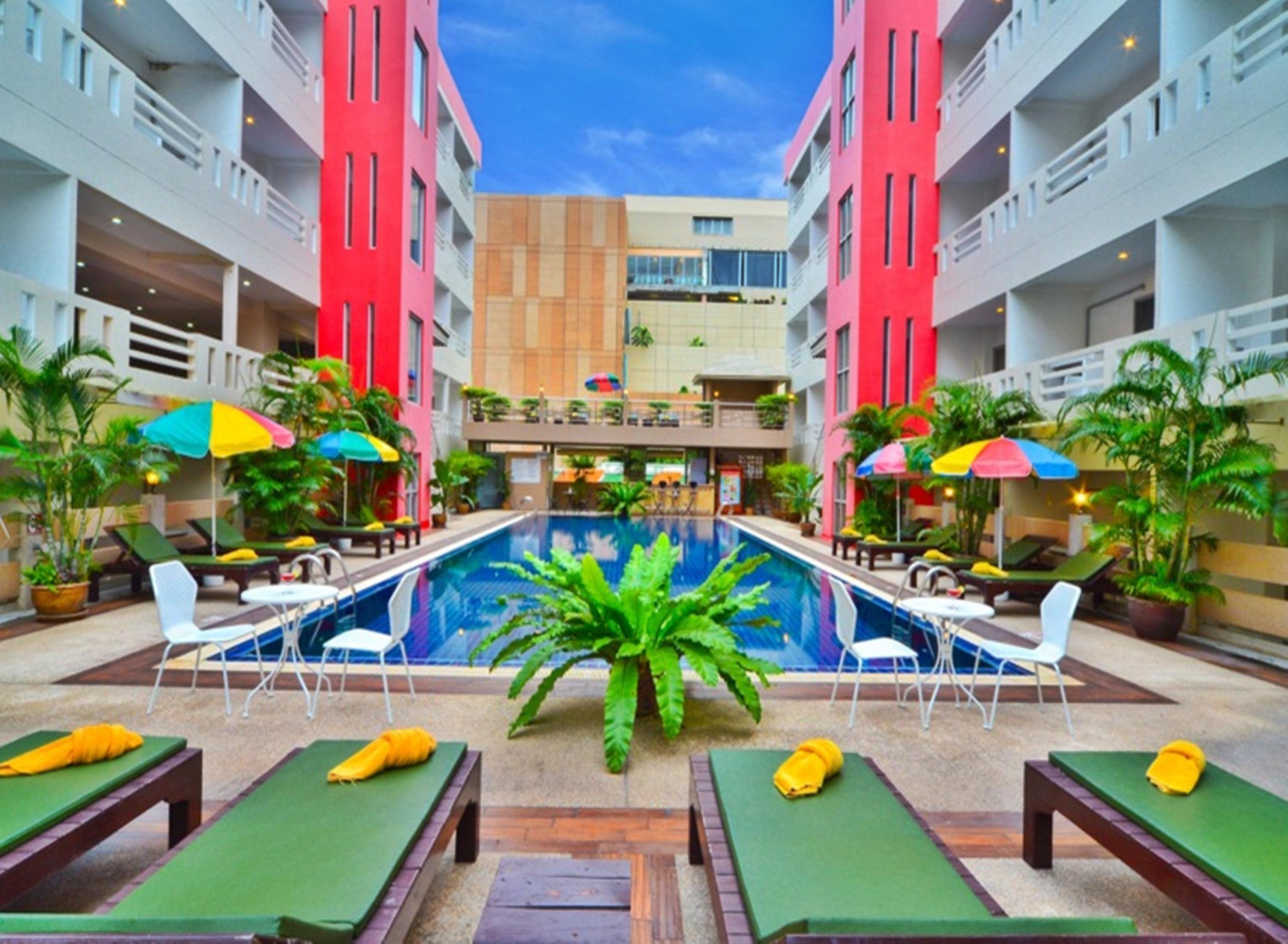 Eastiny Place Hotel Pattaya Ngoại thất bức ảnh